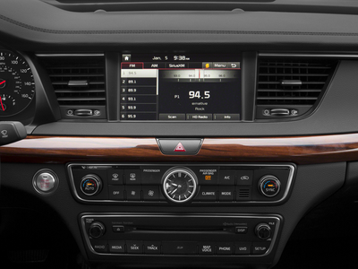 2017 Kia Cadenza Premium