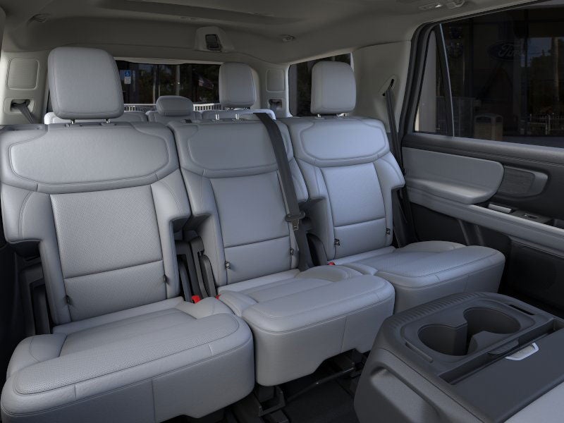 2026 Ford Expedition Platinum®