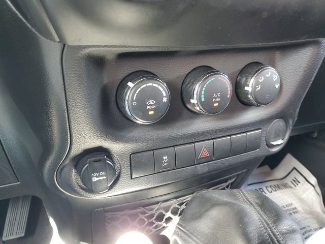 2017 Jeep Wrangler Willys Wheeler