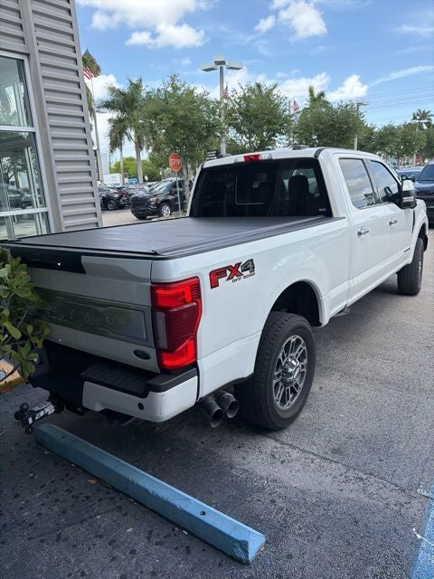 2022 Ford F-350 Super Duty Limited - Photo 16
