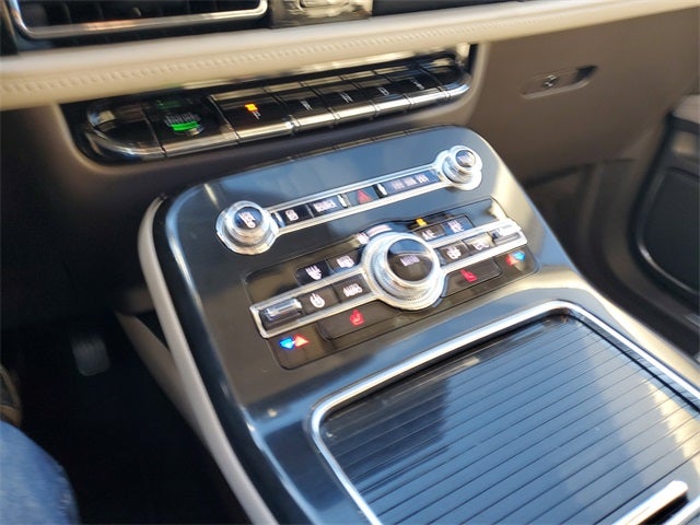 2022 Lincoln Nautilus Standard