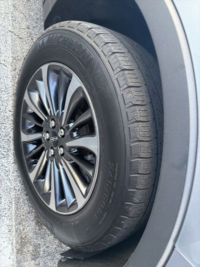 2023 Lincoln Nautilus Standard