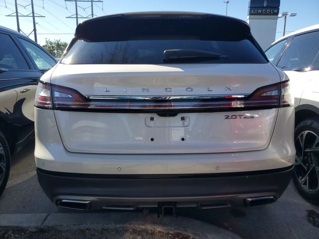 2019 Lincoln Nautilus Select