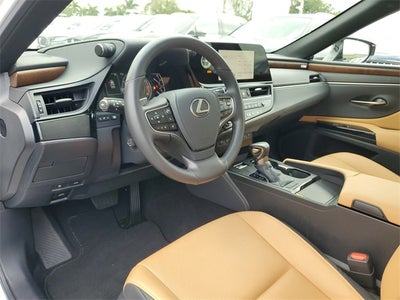 2025 Lexus ES 350