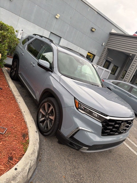 2024 Honda Pilot Touring