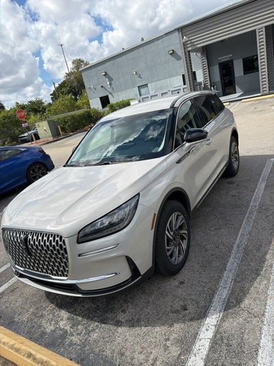 2023 Lincoln Corsair Standard