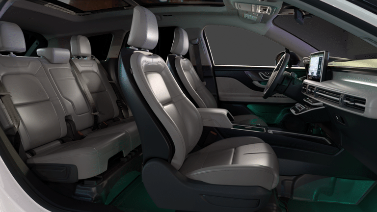 2025 Lincoln Corsair Premiere Service Loaner