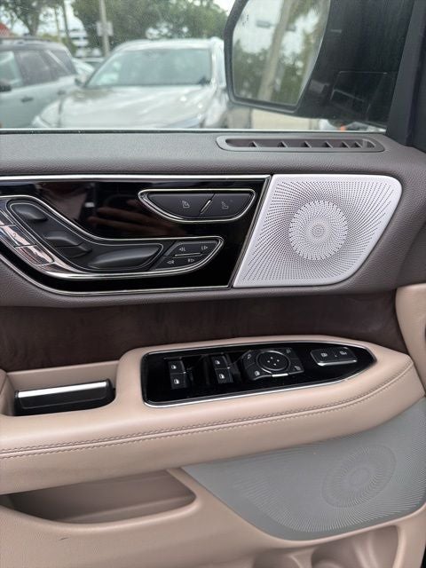 2022 Lincoln Navigator Reserve