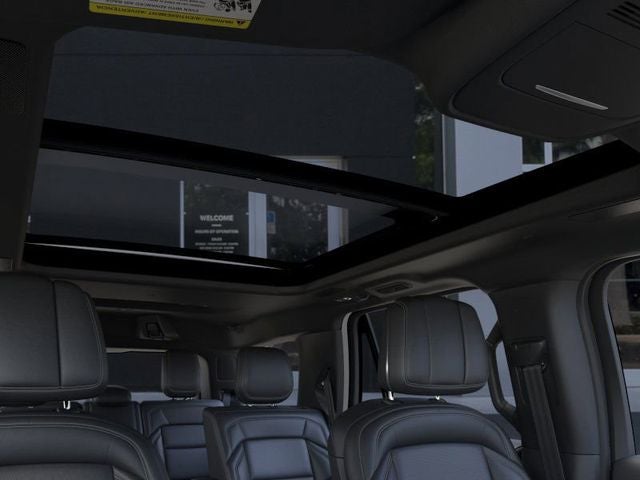 2025 Lincoln Navigator Reserve Service Loaner