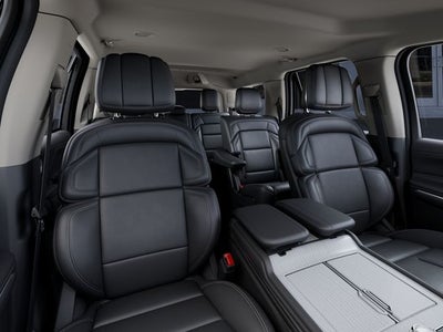 2027 Lincoln Navigator Premiere