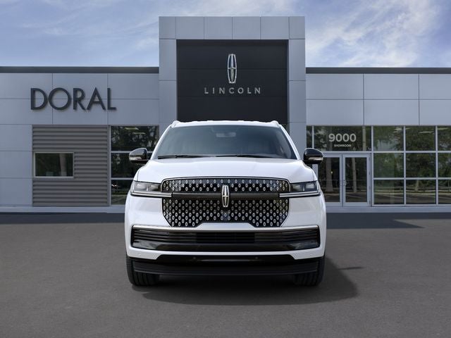 2027 Lincoln Navigator Premiere