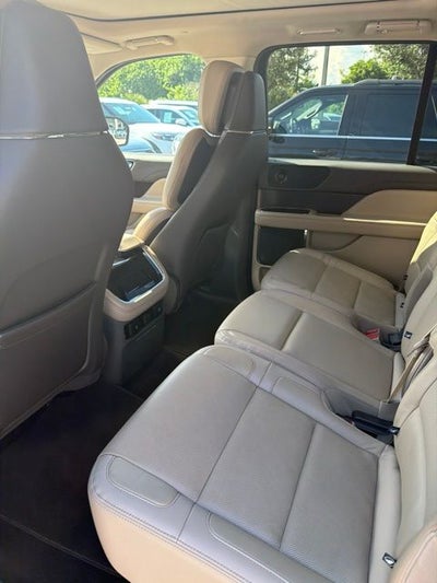 2023 Lincoln Navigator L Reserve