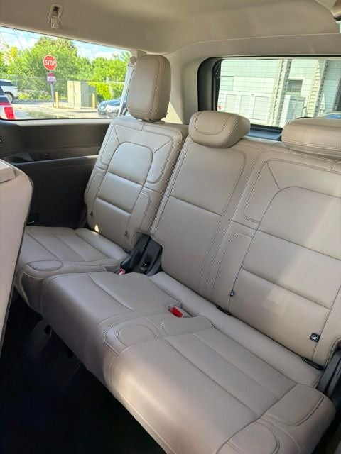 2023 Lincoln Navigator L Reserve
