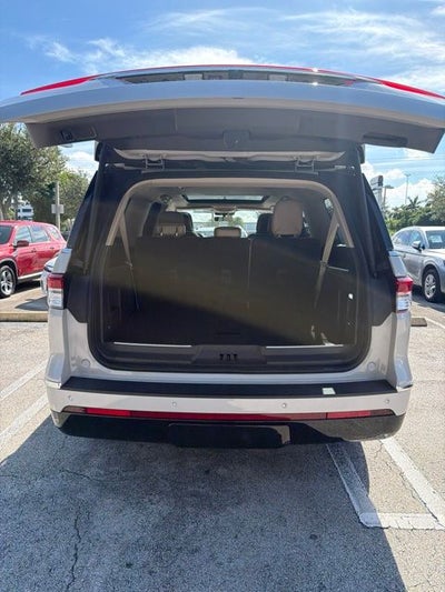 2023 Lincoln Navigator L Reserve