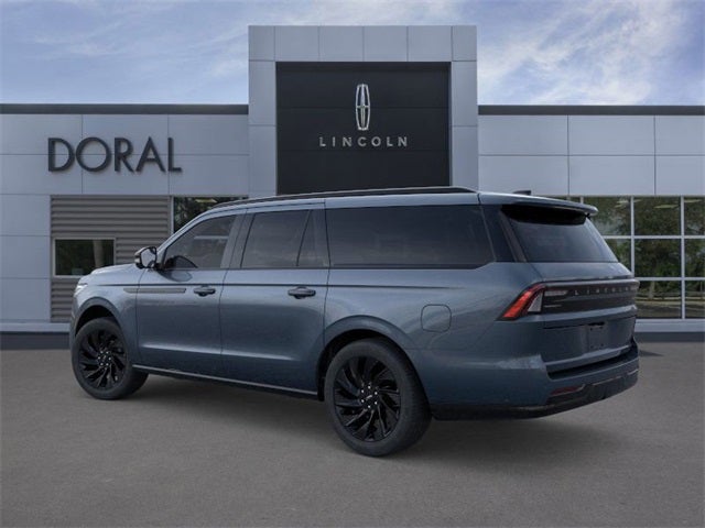 2025 Lincoln Navigator L Reserve Service Loaner
