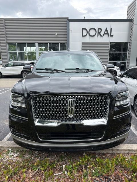 2022 Lincoln Navigator L Standard