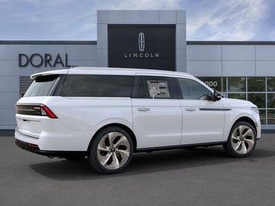2027 Lincoln Navigator L Black Label