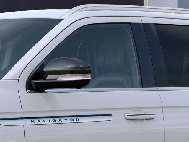2027 Lincoln Navigator L Reserve
