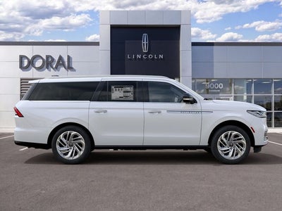 2027 Lincoln Navigator L Reserve