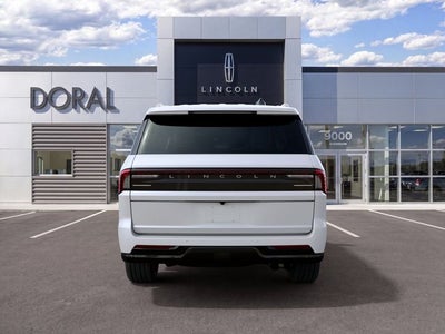2027 Lincoln Navigator L Reserve