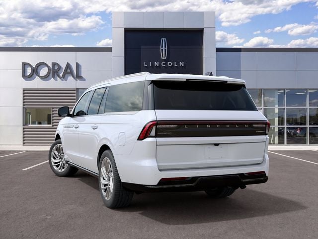 2027 Lincoln Navigator L Reserve