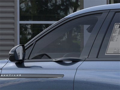 2025 Lincoln Nautilus Premiere Service Loaner