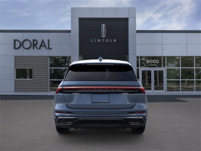 2025 Lincoln Nautilus Premiere Service Loaner