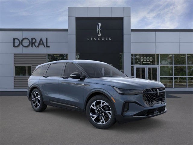 2025 Lincoln Nautilus Premiere Service Loaner