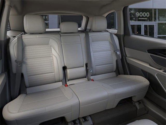 2025 Lincoln Nautilus Reserve Service Loaner