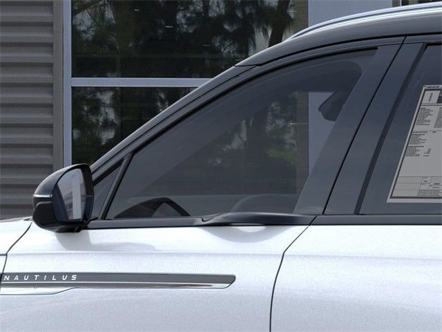 2025 Lincoln Nautilus Reserve