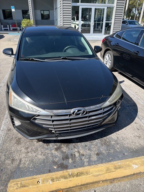 2019 Hyundai Elantra SE