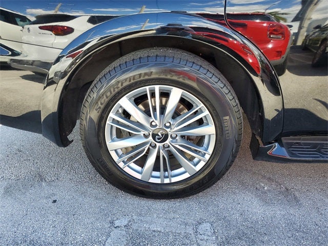 2019 INFINITI QX80 LUXE