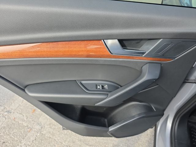 2022 Audi Q5 45 S line Premium quattro