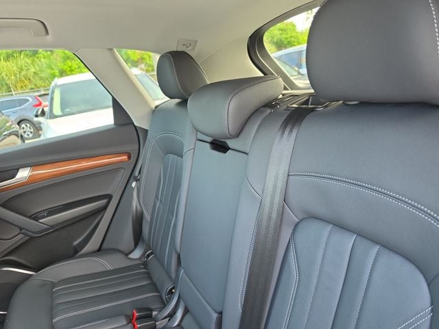 2022 Audi Q5 45 S line Premium quattro
