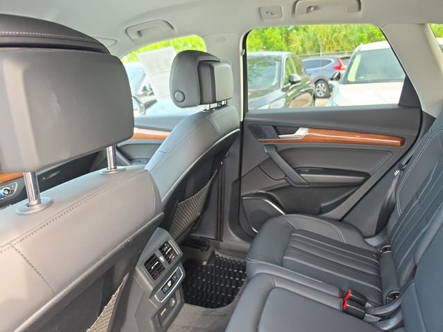 2022 Audi Q5 45 S line Premium quattro