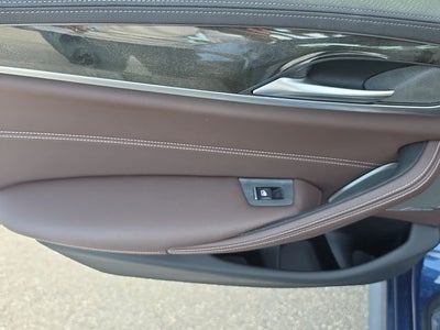 2023 BMW 5 Series M550i xDrive
