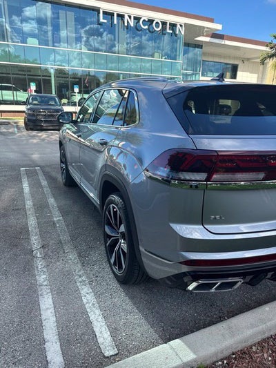 2025 Volkswagen Atlas Cross Sport 2.0T SEL Premium R-Line