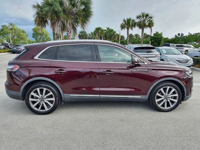 2019 Lincoln Nautilus Select
