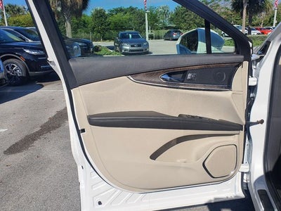 2019 Lincoln Nautilus Select