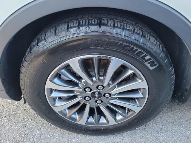 2023 Lincoln Nautilus Standard