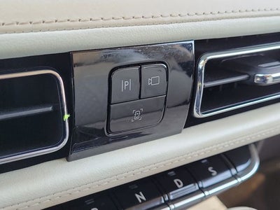 2023 Lincoln Nautilus Black Label