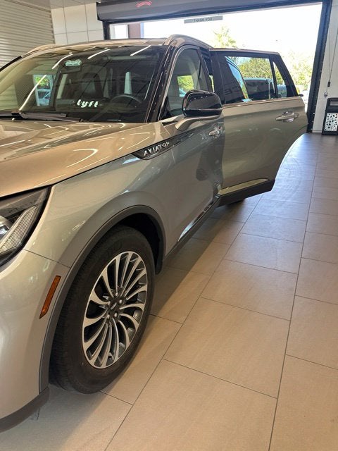 2024 Lincoln Aviator