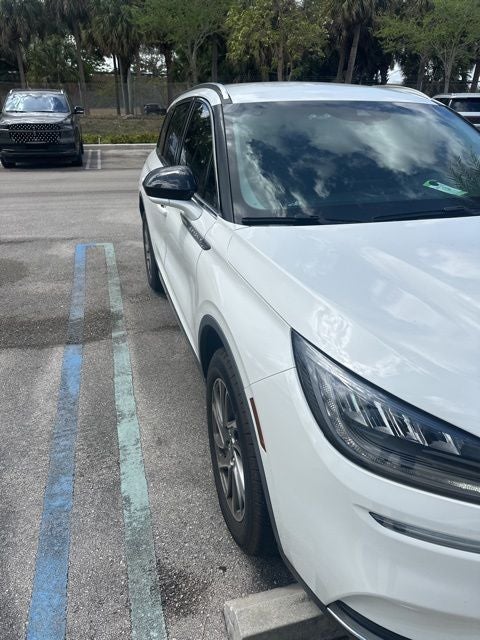 2022 Lincoln Corsair Standard