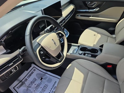 2025 Lincoln Corsair Premiere