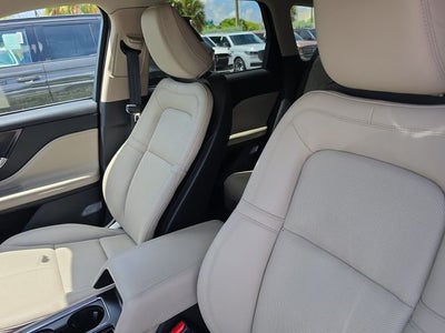 2025 Lincoln Corsair Premiere