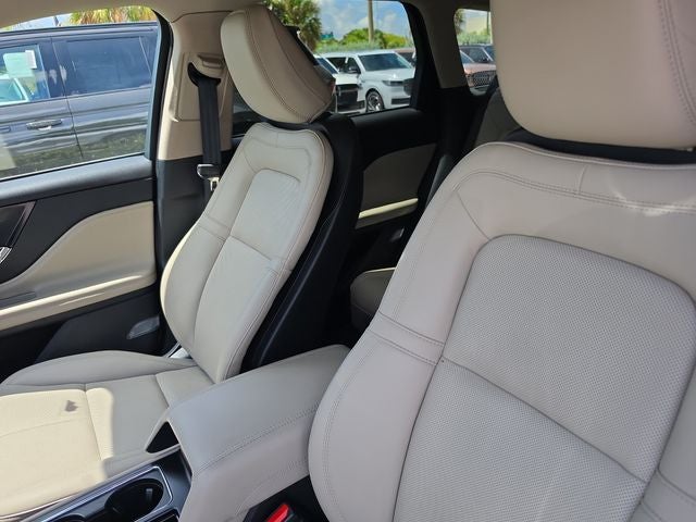 2025 Lincoln Corsair Premiere