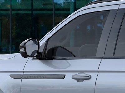 2025 Lincoln Navigator Reserve Service Loaner