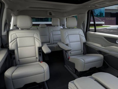 2025 Lincoln Navigator Reserve Service Loaner