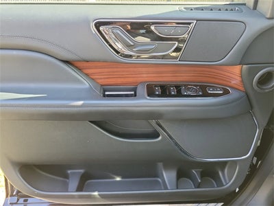 2024 Lincoln Navigator Premiere