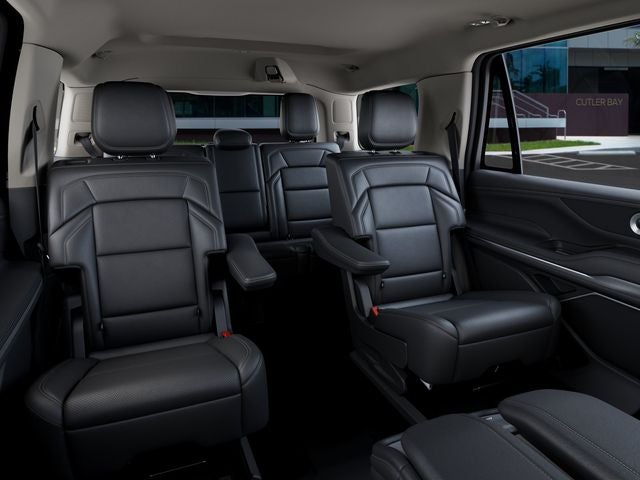 2027 Lincoln Navigator Premiere